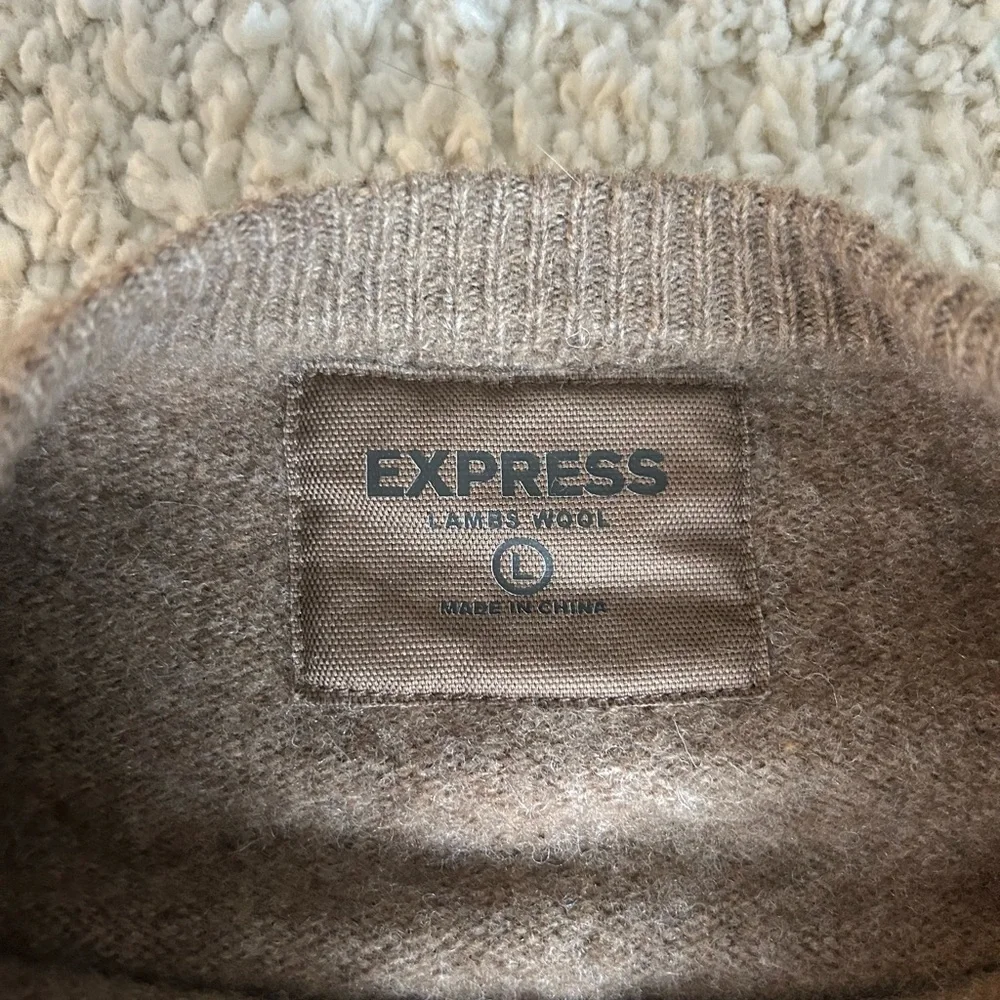 Express 100% Lambswool Brown Striped Crewneck Sweater Men’s Large